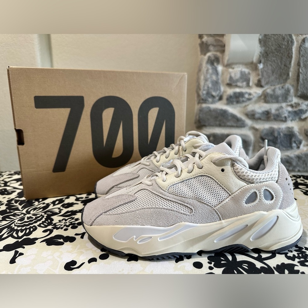 Adidas Yeezy Boost 700 Analog Sneakers